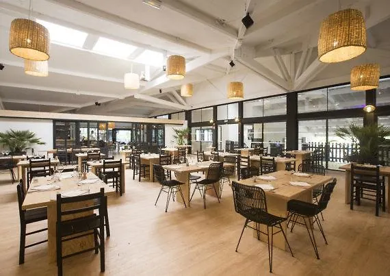 Slow Village ביסקארוס